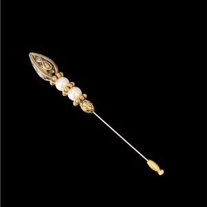 Antique hat or scarf pin